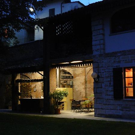 Ozzano Monferrato Dimora Storica La Corte Delle 4 Stagioni מראה חיצוני תמונה